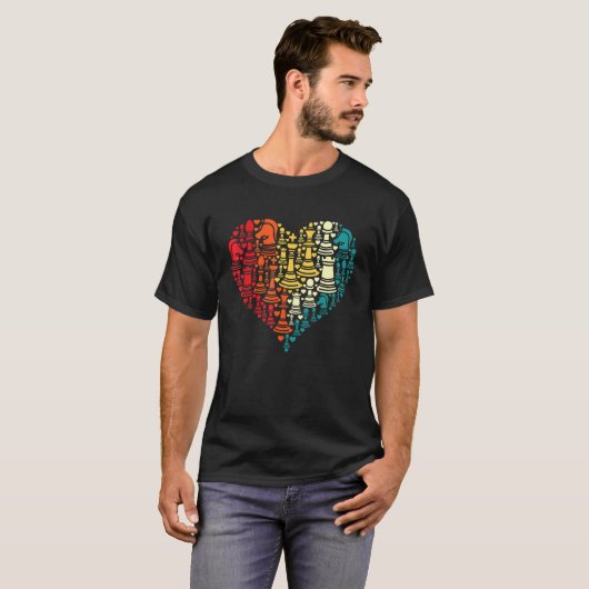 Retro Chess Piecks Heart Shape Chess Game T-shirt (Voorkant volledig)