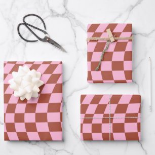 Retro Controleer Patroop roze en bruin toetsenbord Inpakpapier Vel