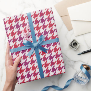 Retro crimson red paars houndstooth plaid cadeaupapier