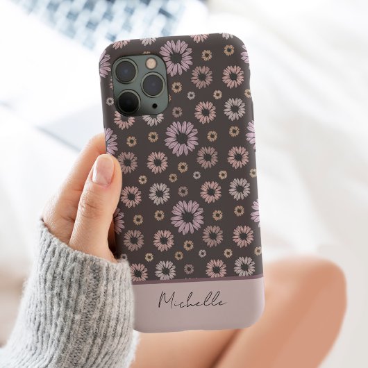 Retro Daisy Flowers, gepersonaliseerd met de naam  Case-Mate iPhone Case