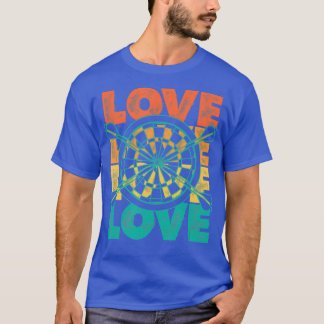 Retro Dart Speler Liefde Word Thema Grafisch Ontwe T-shirt