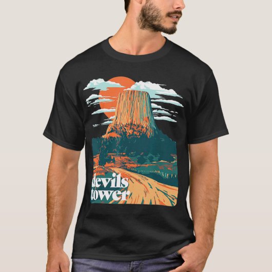 Retro Devils Tower Monument  design T-shirt (Voorkant)