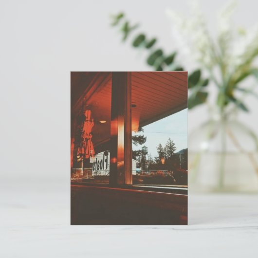 Retro Diner in de Pacific Northwest Feestdagenkaart (Staand voorkant)