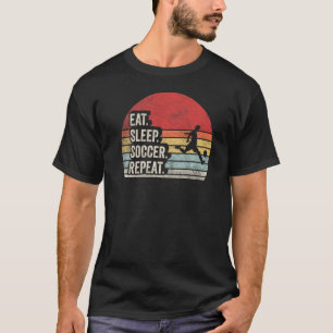 retro Eat Sleep Soccer Herhaal Voetbal T-shirt