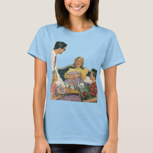 Retro familie serveert mam ontbijt op bed t-shirt