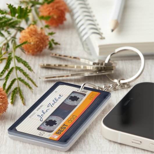 Retro Fashioned 80s Mixtape Cassette Best Dad K Sleutelhanger (Voorkant Rechts)