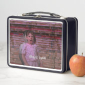 retro feminist aesthetic lunch box (En situation)