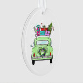 Retro Fiat 500 met kerstcadeaus Ornament (voorkant)