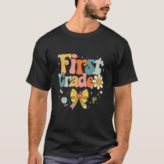 Retro First Grade Back To School 1st Grade Teacher T-shirt