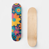 Retro Floral Burst Skateboard (Voorkant)