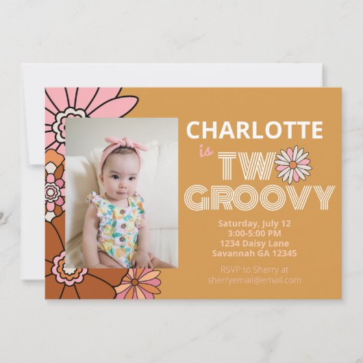 Retro Floral Daisy Two Groovy Birthday Kaart (Voorkant)
