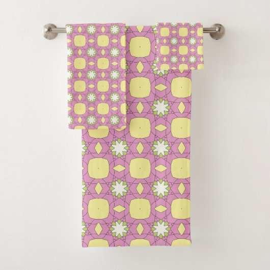 Retro floral geometric patterned (En situation)