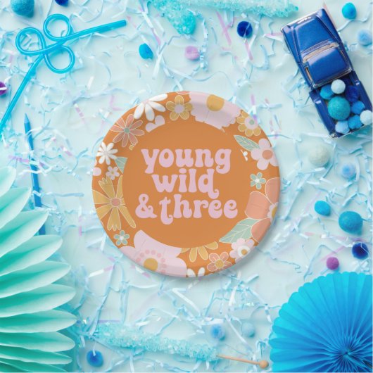 Retro Floral Young Wild Three Birthday Paper Bord (Feest)