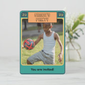 Retro Football Card inspiré Boy Party Invitation (Debout devant)