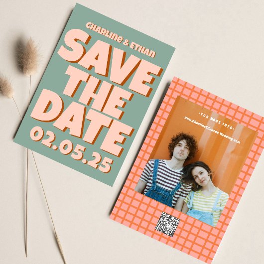 Retro Funky Blauwe Roze Bewaar de Datum QR-code Save The Date