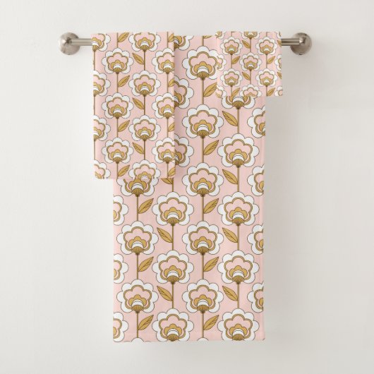 Retro Garden Pink Floral Pattern Bad Handdoek (Insitu)