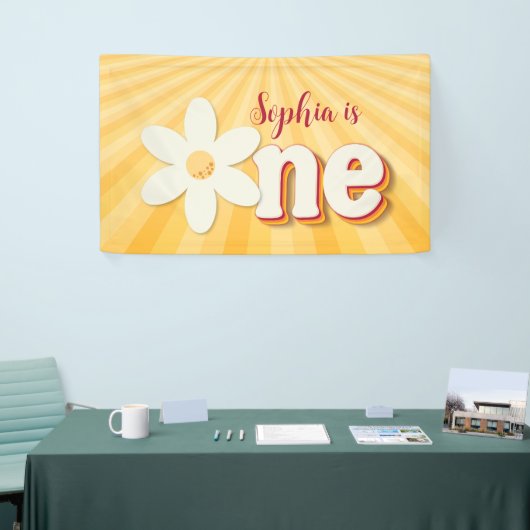 Retro Geel Daisy Eerste Verjaardag Banner | groovy (Beurs)