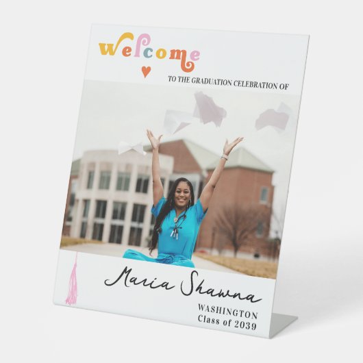 Retro Graduation Party Class of 2024 Welkomstbord Reclamebord Met Voetstuk (Voorkant)