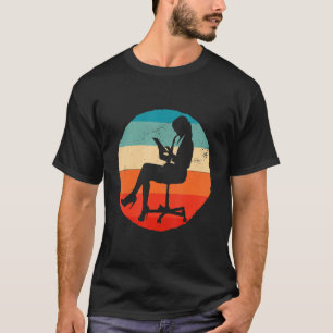 Retro Graphic Bank Clerk Bookkeeper Bank Employee T-shirt