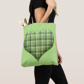Retro green plaid puffy hart St Patrick retro Draagtas (Dichtbij)