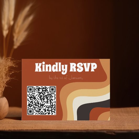 Retro Groovy 70s Burnt Oranje Boho Wedding QR Code RSVP Kaartje
