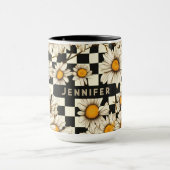 Retro Groovy Daisy Checkerboard gepersonaliseerde  Mok (Midden)