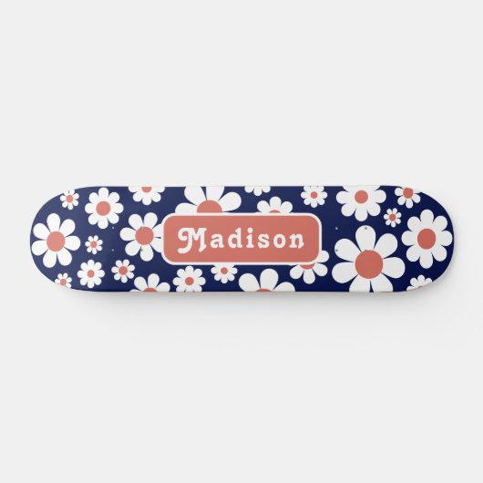 Retro Groovy Daisy Pattern Name Blue Skateboard (Horizontaal)