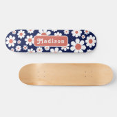 Retro Groovy Daisy Pattern Name Blue Skateboard (Horizontaal)