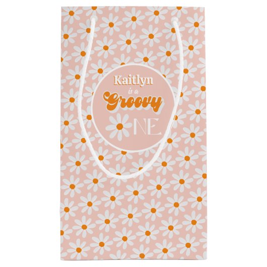 Retro Groovy Een Meisjes 1e Verjaardag Klein Cadeauzakje (Achterkant)