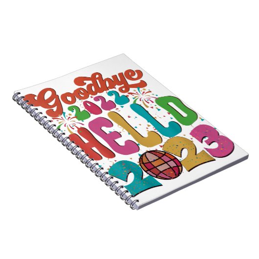 Retro Groovy Goodbye 2022 Hallo 2023 nieuwjaarsv Notitieboek (Rechterzijde)