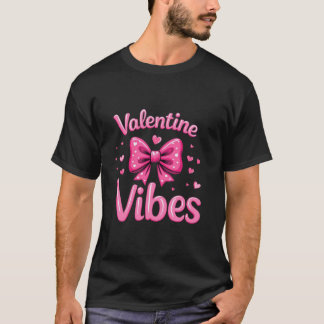 Retro Groovy Hart Coquette Bow voor Romantische Va T-shirt