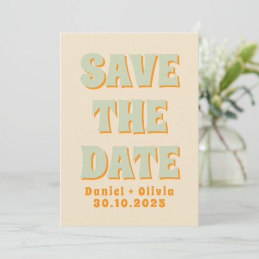 Retro Groovy Kleurrijke Golvende Boho Bruiloft Save The Date (Staand voorkant)