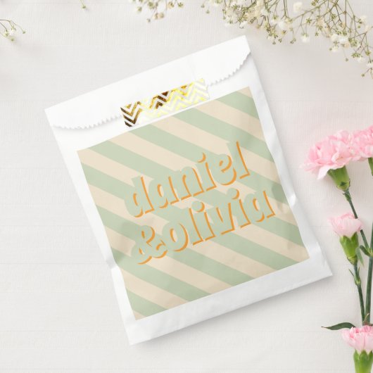 Retro Groovy Kleurrijke Wavy Boho Bruiloft Bedankzakje (Gezegeld)