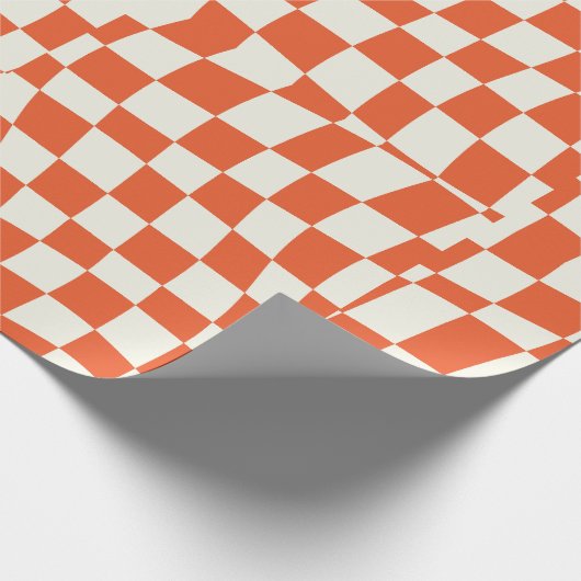 Retro Groovy Leuke oranje golvende geruit Cadeaupapier (Hoek)