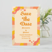 Retro Groovy Pink en Gold Wave Wedding Save the D Date (Staand voorkant)