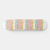 Retro Groovy Zomer Roze Monogram Naam Skateboard (Horizontaal)