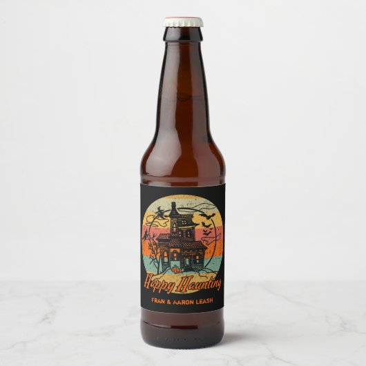 Retro Halloween Happy Haunting Haunting House Bier Etiket (Voorkant)