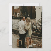 Retro handgeschreven grillige rode bruiloft kaart (Achterkant)