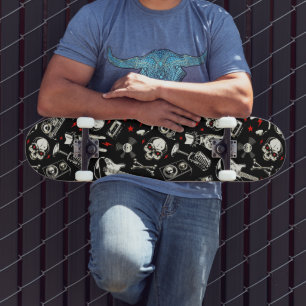Retro Heavy Metal Pattern Skateboard