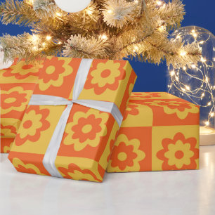 Retro Hippie Bloemen op Geel Oranje Dambord Cadeaupapier