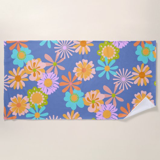 Retro Hippie Flower Pattern in Blue Strandlaken (Voorkant)