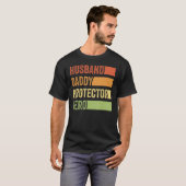 Retro Husband Daddy Protector Hero  Fathers Day T-shirt (Voorkant volledig)