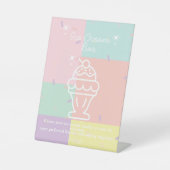 retro-ijsbar reclamebord met voetstuk (Voorkant)