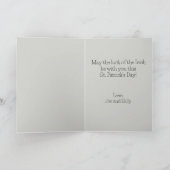 Retro  Irish Lassie met Shamrocks Feestdagen Kaart (Binnen)