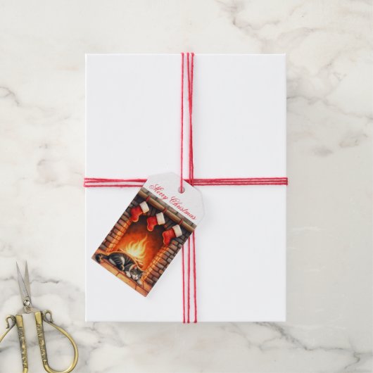 Retro Kerstcadeau Label – Gezellige open haard Cadeaulabel (Met Touw)