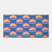 Retro Liefde Typografie Op  Sunset Stripes Bureaumat (Voorkant)