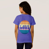 Retro Liefde Typografie Op  Sunset Stripes T-shirt (Achterkant volledig)