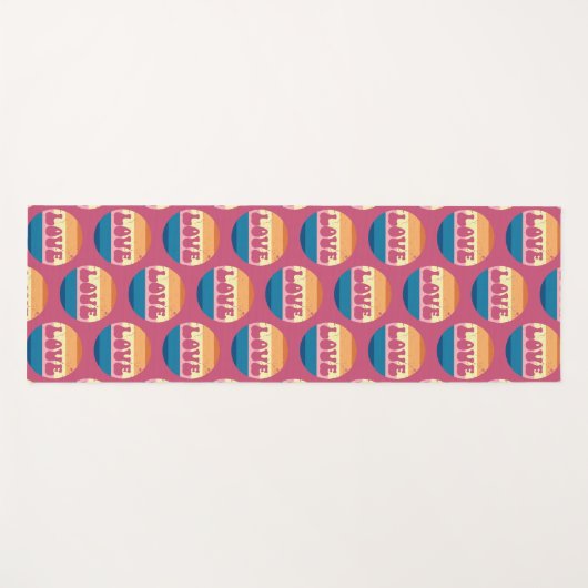 Retro Liefde Typografie Op Sunset Stripes Yogamat (Voorkant (horizontaal))