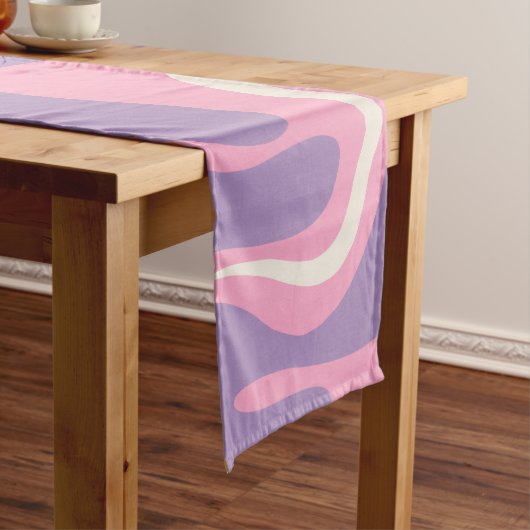 Retro Liquid Swirl Groovy Abstract Paars Roze Korte Tafelloper (Voorbeeld)
