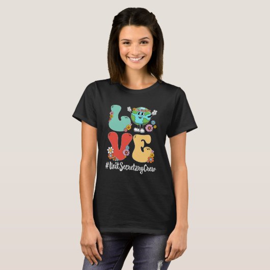 Retro Love World Earth Day 2023 Eenheidssecretaris T-shirt (Voorkant volledig)